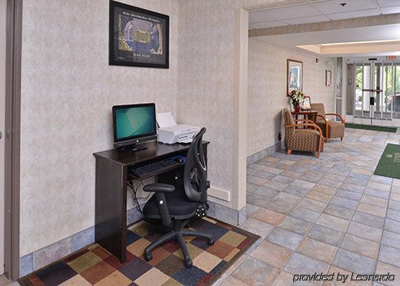 Hotel Days By Wyndham Penn State State College
