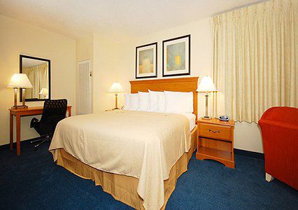 Hotel Days By Wyndham Penn State
