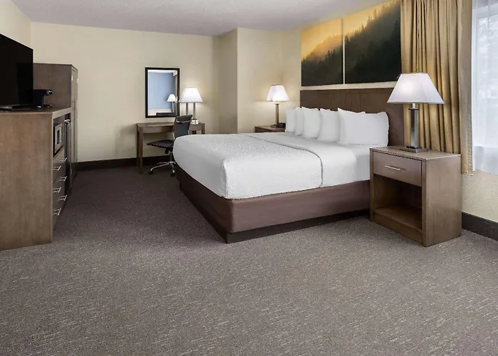 Days Inn By Wyndham Penn State