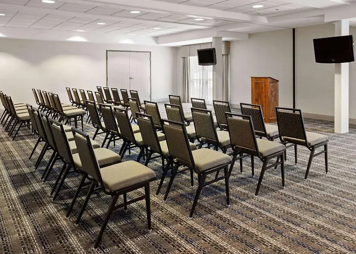 Days Inn By Wyndham Penn State