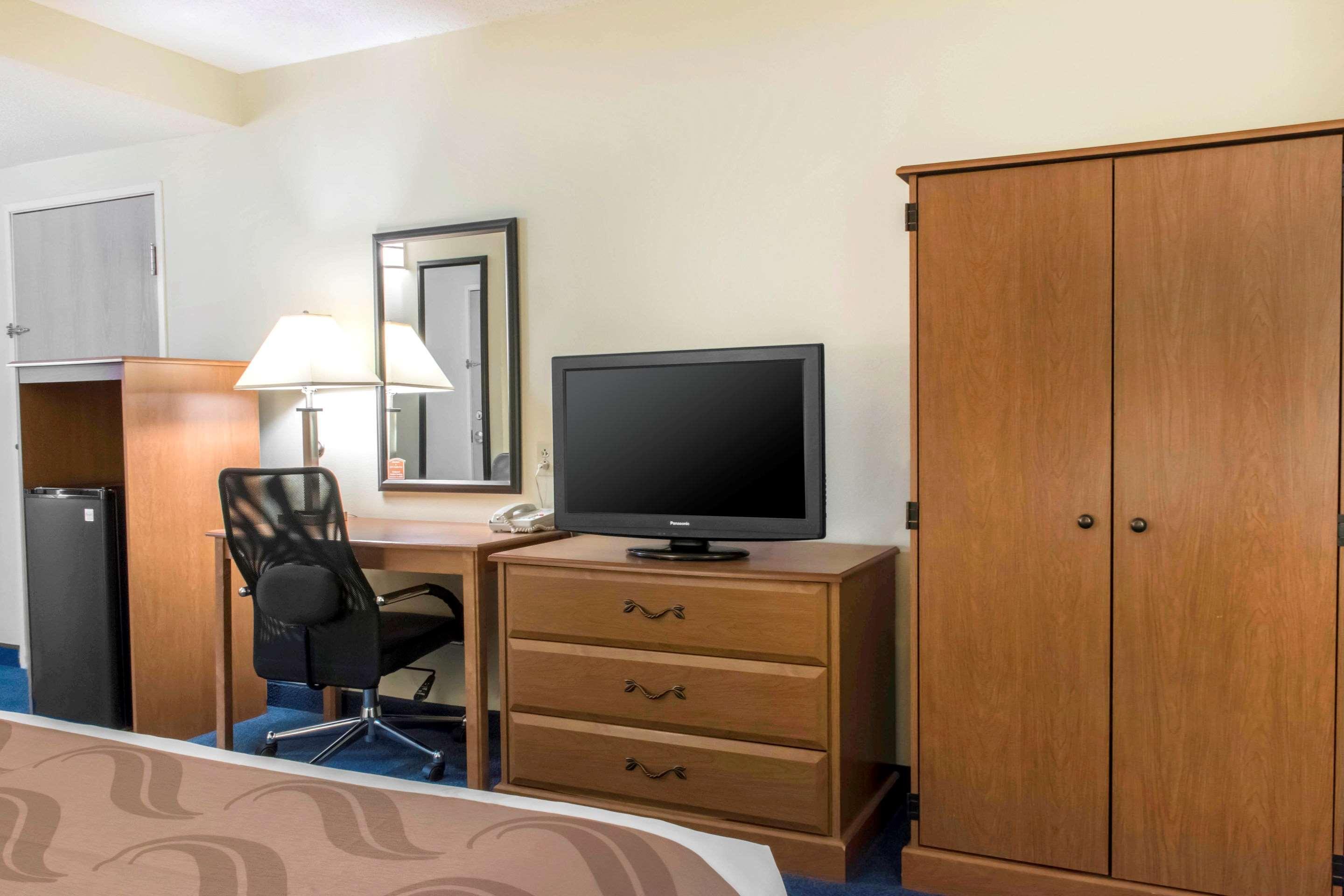 Days By Wyndham Penn State Hotel 2*