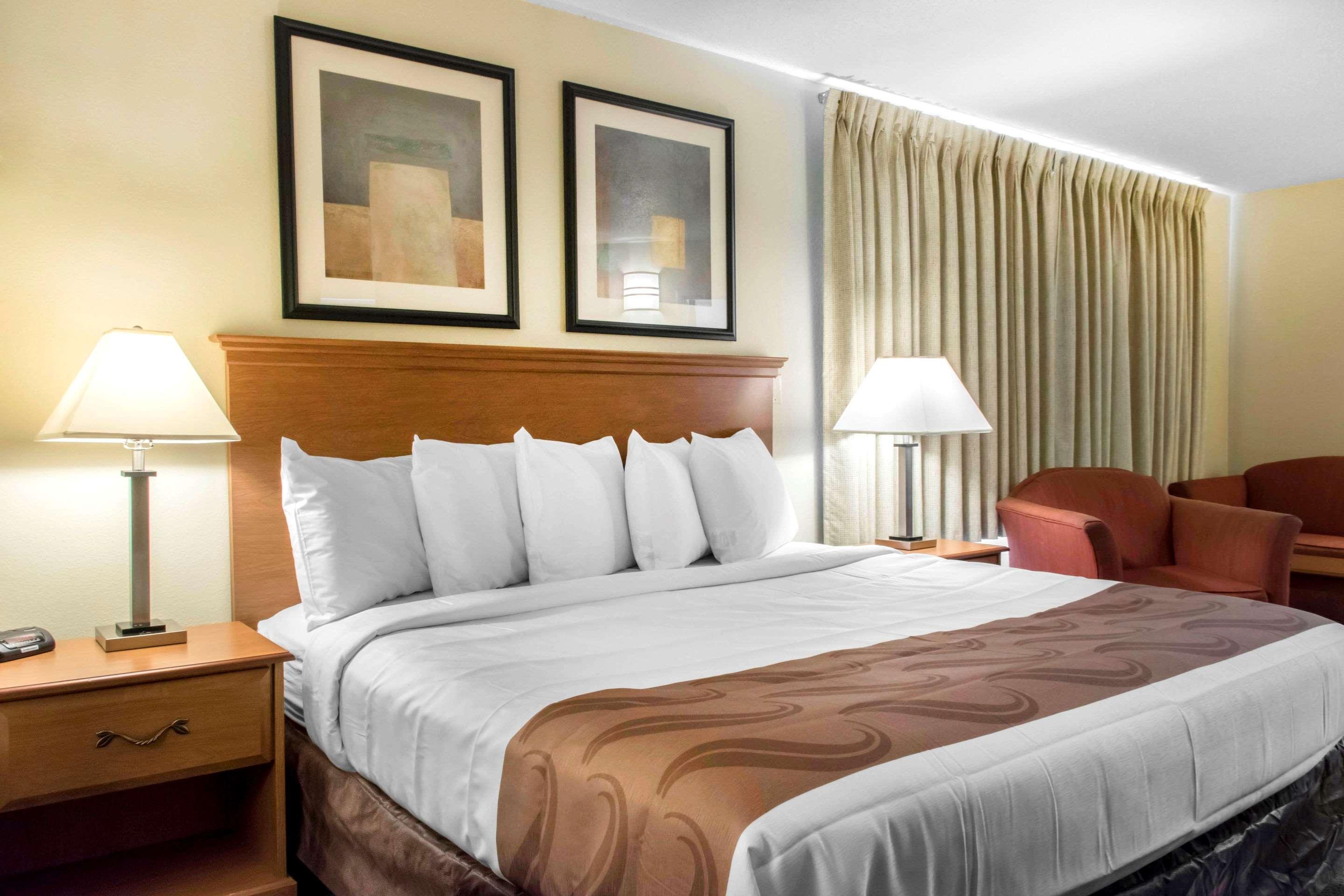 Hotel Days By Wyndham Penn State State College