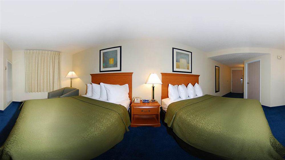 Hotel Days By Wyndham Penn State State College